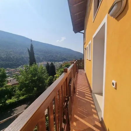 La Nave Nocleg ze śniadaniem Monteggio