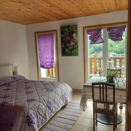 Nocleg ze śniadaniem La Nave 3*